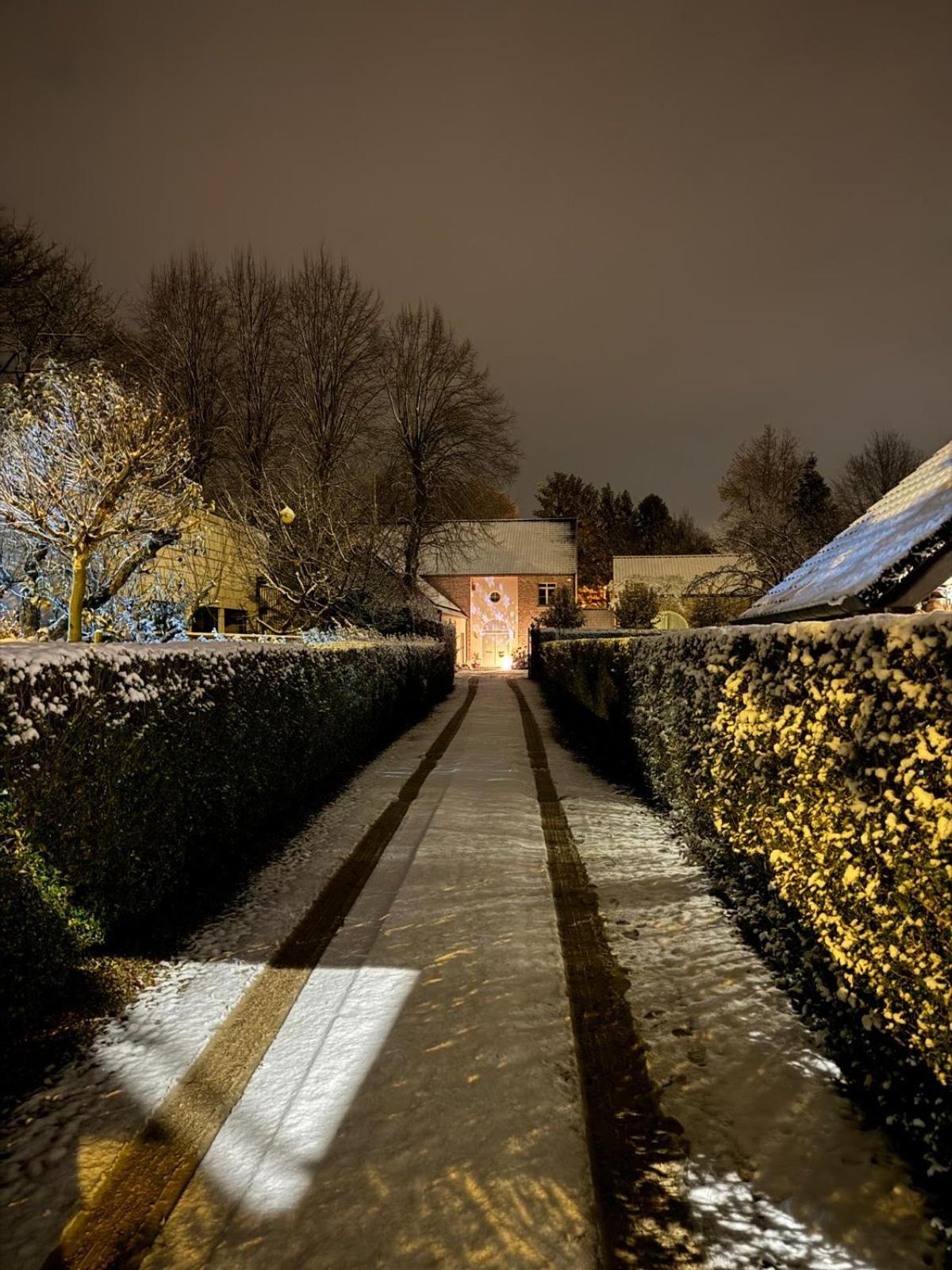 Cosy Studio Met Zwembad Beringen Exterior photo